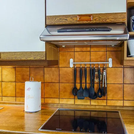 Awesome In Διαμέρισμα *